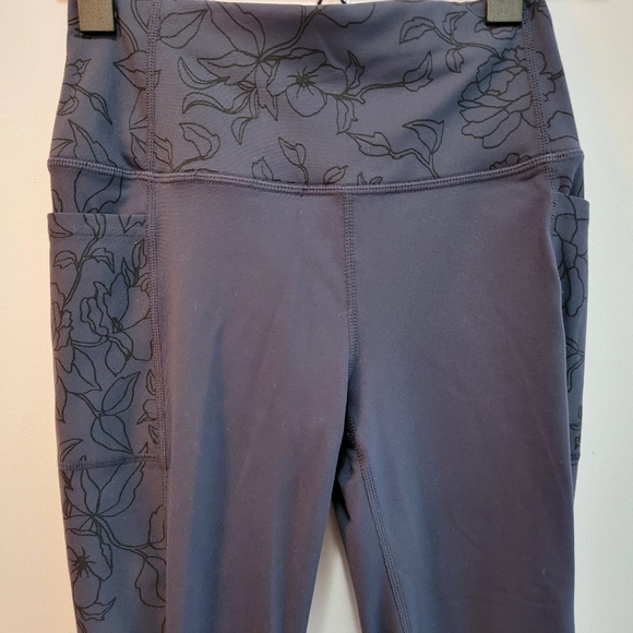 Sketchers Yoga Leggings Size XS - Picture 3 of 4